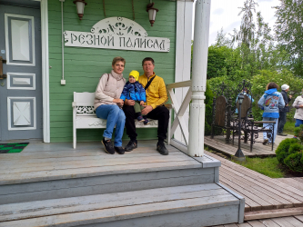 резной палисад в Вологде
